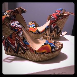 BCBGeneration Aztec Wedge